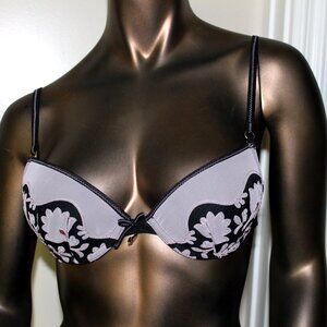 Valery Boutique Italy padded bra 34C Chic Bra removable padding $120